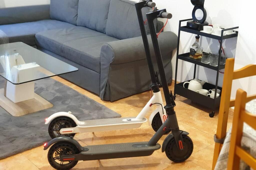 Apartment Playa Cura 150M + Electric Scooters トレビエハ エクステリア 写真