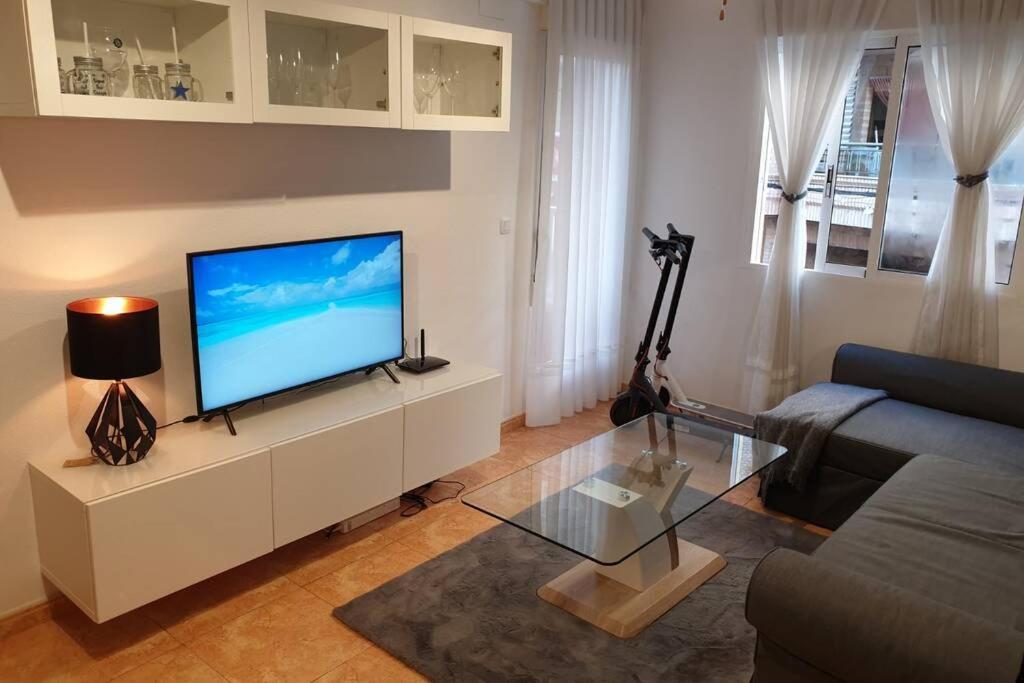 Apartment Playa Cura 150M + Electric Scooters トレビエハ エクステリア 写真